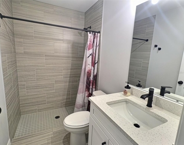 12046 Tetzel Avenue - Photo Thumbnail 15
