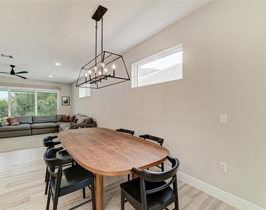 1079 Waterline Court - Photo Thumbnail 10