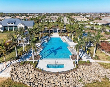 1079 Waterline Court - Photo Thumbnail 4