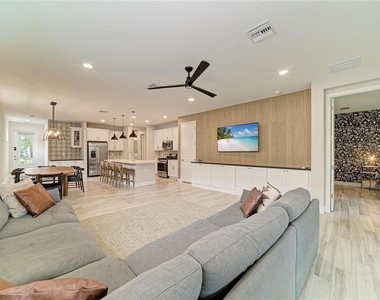 1079 Waterline Court - Photo Thumbnail 24