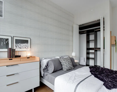 222 East 44th Street - Photo Thumbnail 7
