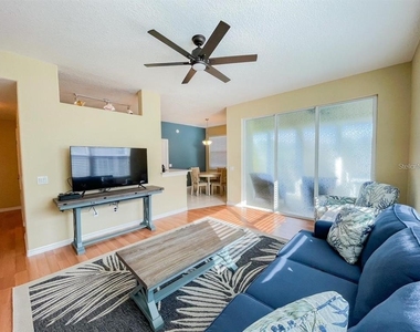 1802 Auburn Lakes Circle - Photo Thumbnail 7