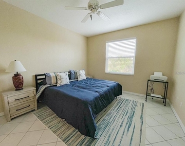 1802 Auburn Lakes Circle - Photo Thumbnail 17