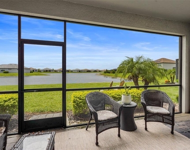 15522 Islandwalk Avenue - Photo Thumbnail 40