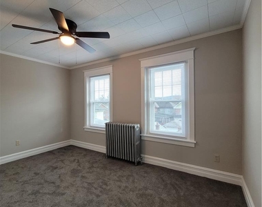 73 W Greenwich Street - Photo Thumbnail 19