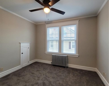73 W Greenwich Street - Photo Thumbnail 21