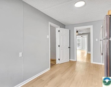 841 Jackson Street - Photo Thumbnail 14