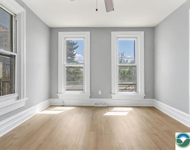 841 Jackson Street - Photo Thumbnail 4