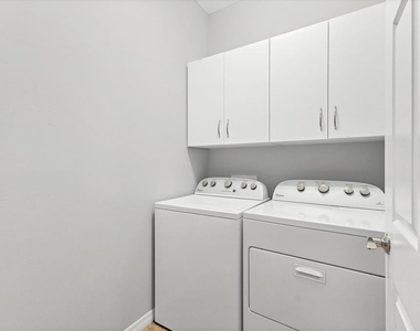 19010 Mangieri Street - Photo Thumbnail 24