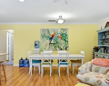 1707 Southwood Street - Photo Thumbnail 7