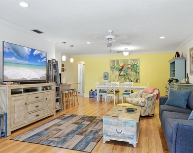 1707 Southwood Street - Photo Thumbnail 9