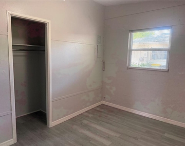 2425 Dixie Avenue - Photo Thumbnail 15