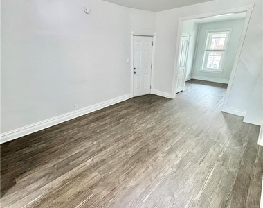 1410 W Turner Street - Photo Thumbnail 3