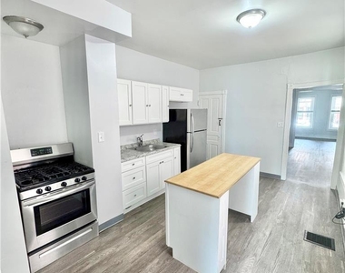 1410 W Turner Street - Photo Thumbnail 8