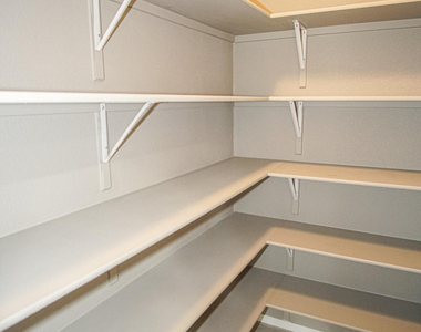 1077 Indigo Sky Street - Photo Thumbnail 13