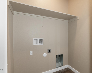 9779 Mccombs Street - Photo Thumbnail 6