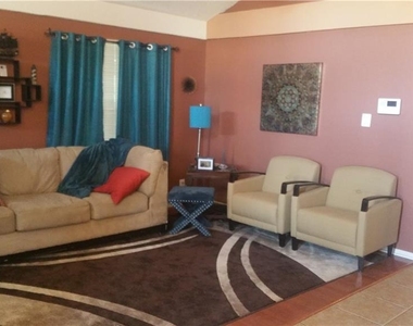 12545 Paseo Alegre Drive - Photo Thumbnail 3