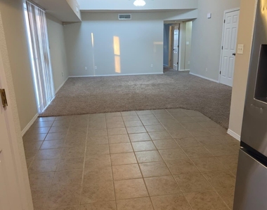 2988 Tierra Cortez Avenue - Photo Thumbnail 4