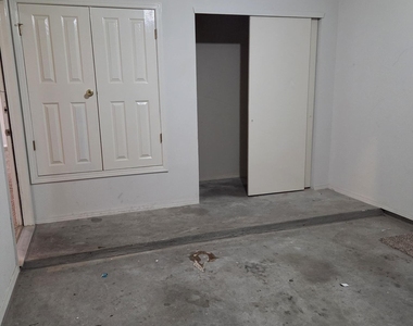 2988 Tierra Cortez Avenue - Photo Thumbnail 23
