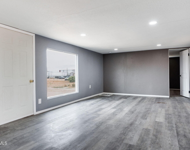 14741 Bocalusa Avenue - Photo Thumbnail 6