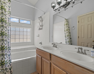 5009 Cedar Sands Lane - Photo Thumbnail 16