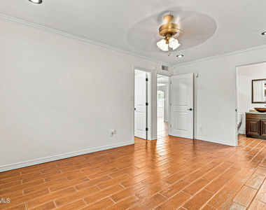 6340 Modesta Street - Photo Thumbnail 23