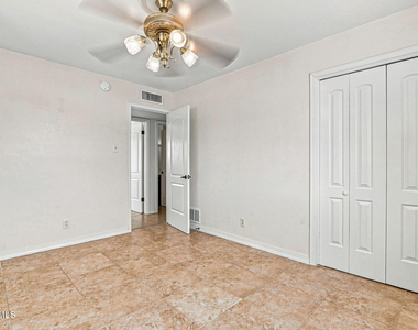 6340 Modesta Street - Photo Thumbnail 15