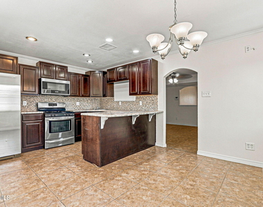 6340 Modesta Street - Photo Thumbnail 33