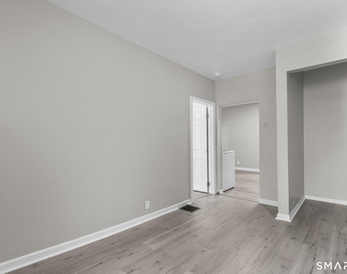 106 Birch Street - Photo Thumbnail 6