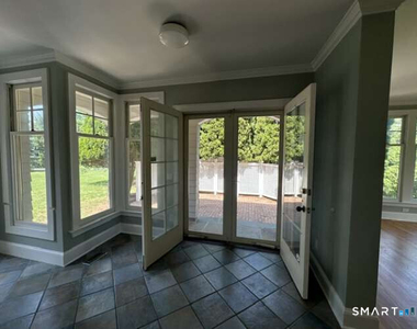 6 Sherwood Farms Lane - Photo Thumbnail 8