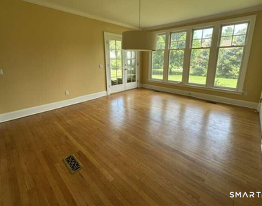 6 Sherwood Farms Lane - Photo Thumbnail 11