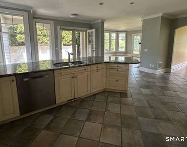 6 Sherwood Farms Lane - Photo Thumbnail 5