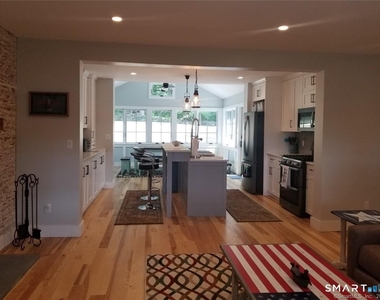 11 Apple Way - Photo Thumbnail 10