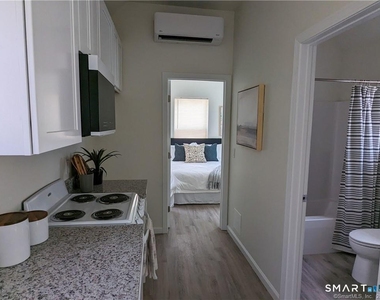 1187 Broad Street - Photo Thumbnail 4