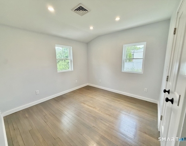 66 Campfield Drive - Photo Thumbnail 12