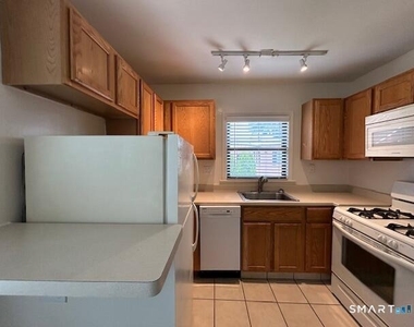 34 Prospect Street - Photo Thumbnail 7