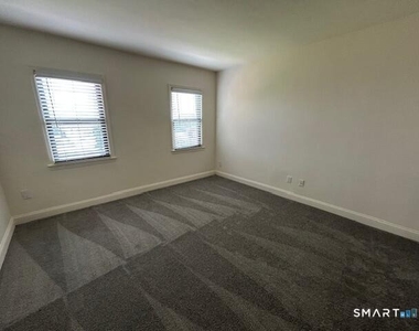 34 Prospect Street - Photo Thumbnail 5