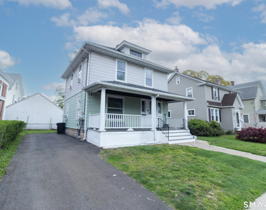 271 Brown Street - Photo Thumbnail 2