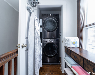 271 Brown Street - Photo Thumbnail 16
