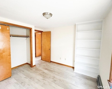 46 Clark Street - Photo Thumbnail 12