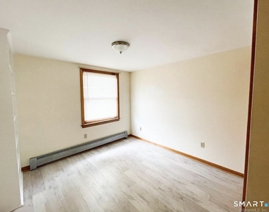 46 Clark Street - Photo Thumbnail 11