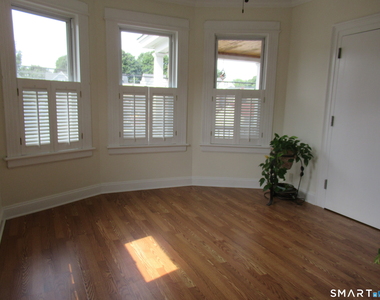 114 Bennett Street - Photo Thumbnail 3