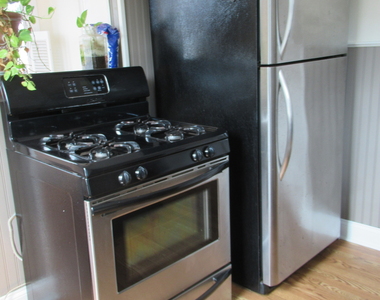 114 Bennett Street - Photo Thumbnail 6
