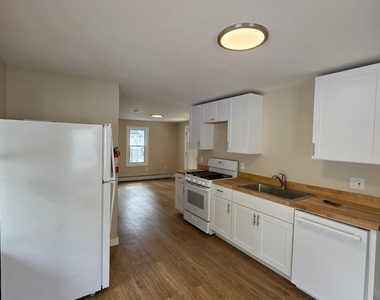 14 Smith Street - Photo Thumbnail 3