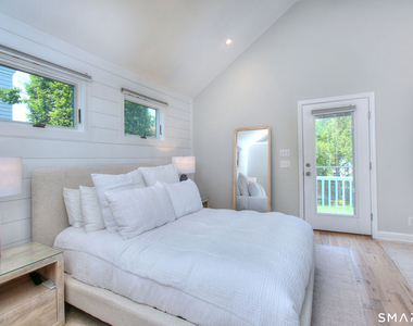 537 Penfield Road - Photo Thumbnail 17