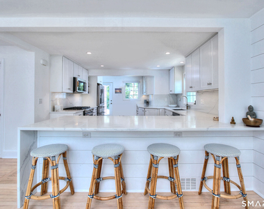 537 Penfield Road - Photo Thumbnail 5