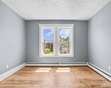 66 Standish Street - Photo Thumbnail 13