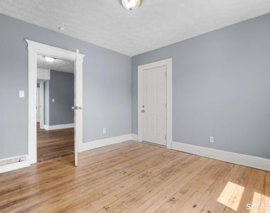 66 Standish Street - Photo Thumbnail 14