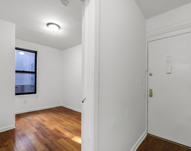 3620 Broadway - Photo Thumbnail 4