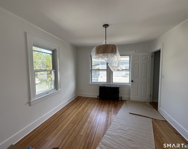 20 Parker Avenue - Photo Thumbnail 16